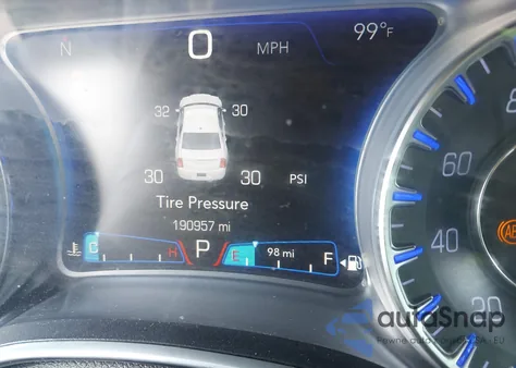 2015 Chrysler 300 Limited из США, поврежденный, VIN 2C3CCAAG6FH818332